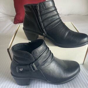 Easy Street Black Ankle Booties